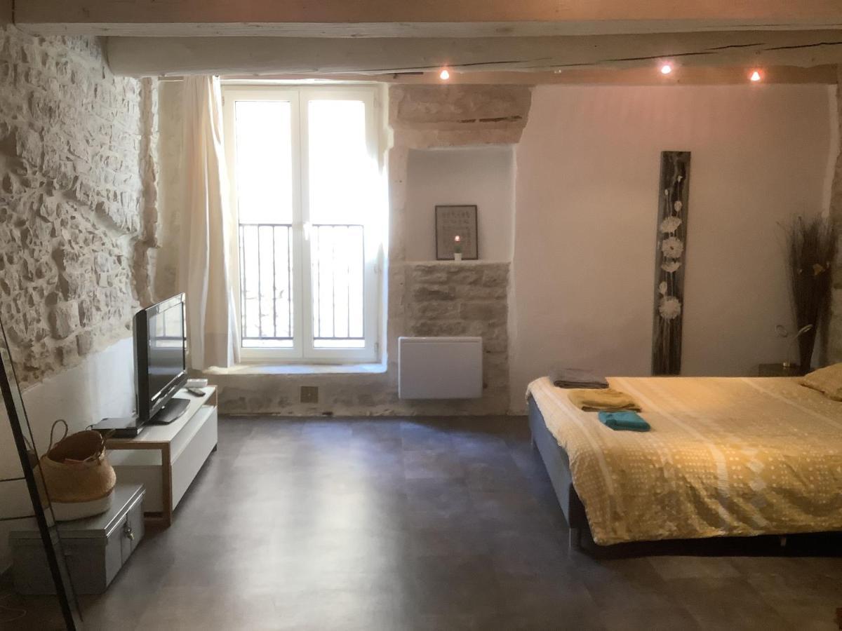 L'Etoile Apartment Nimes Ngoại thất bức ảnh